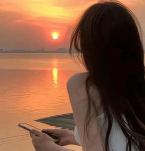 默认封面图片描述